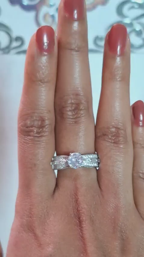 Classic Solitaire Diamond Engagement Ring with Brilliant Cut ✨